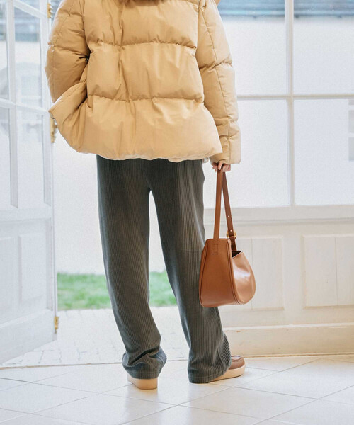 FREAK'S STORE(フリークスストア)の「ストレッチ コーデュロイ イージーパンツ(その他パンツ・レディース・チャコール/ブラウン/オフホワイト/ブルー・SMALL/MEDIUM)」の16枚目の写真