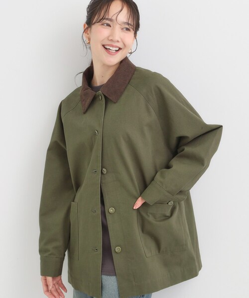 SHOO・LA・RUE（シューラルー）の「【S-LL】オーバーシルエットでこなれ感 襟コール カバーオール（ステンカラーコート・レディース・カーキ/ネイビー・04/03/02/01）」の2枚目の写真