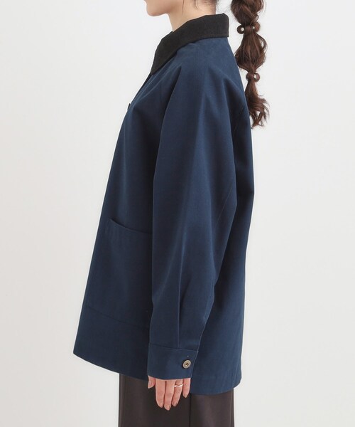 SHOO・LA・RUE（シューラルー）の「【S-LL】オーバーシルエットでこなれ感 襟コール カバーオール（ステンカラーコート・レディース・カーキ/ネイビー・04/03/02/01）」の12枚目の写真