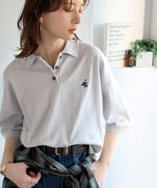 classicalelf（クラシカルエルフ）の「抜け感のあるゆったりシルエット。胸刺繍で上品さをプラス♪胸刺繍ルーズポロニットプルオーバー(半袖)（ポロシャツ・レディース・ネイビー/チャコール/アイボリー/ライトグレー・MEDIUM/LARGE/X-LARGE/SMALL）」の10枚目の写真