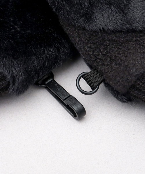 Champion(チャンピオン)の「5本指 シールボア グローブ 手袋 ダイレクトタッチ仕様(手袋・メンズ・チャコール/ブラック・FREE)」の13枚目の写真