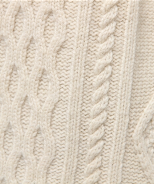 PUAL CE CIN（ピュアルセシン）の「９ＧケーブルクルーＮ　Ｐ／Ｏ（ニット/セーター・レディース・アイボリー/オートミール/グレー/ネイビー・FREE）」の12枚目の写真