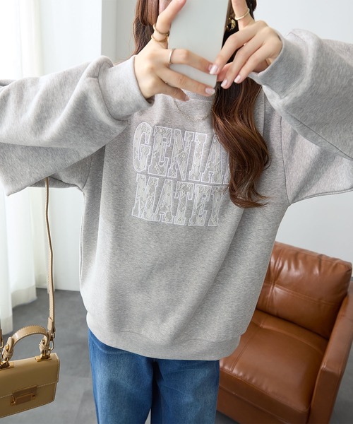 ReDial(リダイアル)の「レースロゴ刺繍スウェット(スウェット・レディース・ブラック/杢グレー/オートミール・M/L/LL/3L)」の7枚目の写真