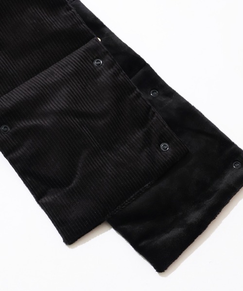 UNIVERSAL OVERALL(ユニバーサルオーバーオール)の「【UNIVERSAL OVERALL/ユニバーサルオーバーオール】コーデュロイ中綿 ボタンネックウォーマー(ネックウォーマー/スヌード・メンズ・ブラウン/ブラック・FREE)」の4枚目の写真