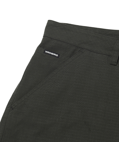 WKNDRS(ウィーキャンドース)の「リップストップカーゴショーツ(チャコール)(その他パンツ・レディース・その他・MEDIUM/LARGE/X-LARGE)」の4枚目の写真