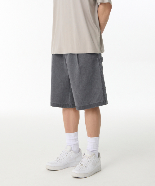 MUSINSA STANDARD（ムシンサスタンダード）の「ピグメントカーペンターバermudaパンツ[チャコールグレー]（その他パンツ・メンズ・その他・33/28/29/36/34/32/30/31/26/27/38/40/42）」の3枚目の写真
