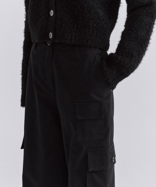 MUSINSA STANDARD WOMAN（ムシンサスタンダードウーマン）の「ウィメンズヘリンボーンワイドカーゴパンツ[ブラック]（その他パンツ・レディース・その他・30/24/25/26/27/28/29）」の4枚目の写真