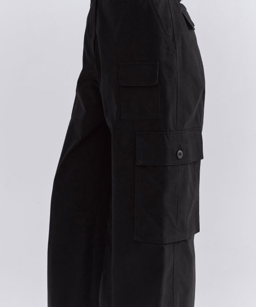MUSINSA STANDARD WOMAN（ムシンサスタンダードウーマン）の「ウィメンズヘリンボーンワイドカーゴパンツ[ブラック]（その他パンツ・レディース・その他・30/24/25/26/27/28/29）」の5枚目の写真