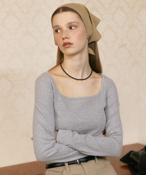 TTUDEMENT(トュードメント)の「SQUARE LONG SLEEVE TOP GREY(Tシャツ/カットソー・レディース・その他・FREE)」の1枚目の写真