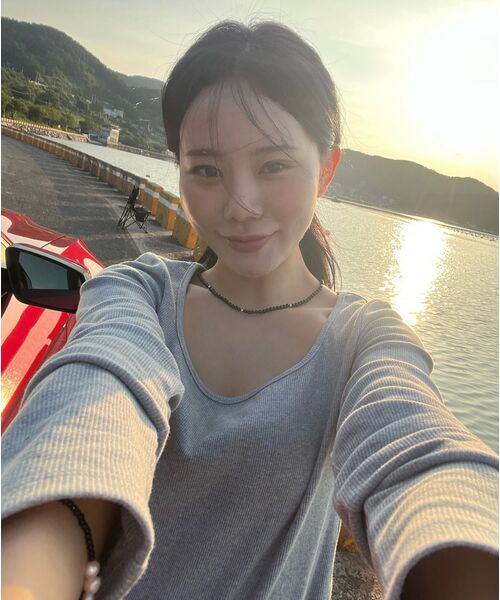 TTUDEMENT(トュードメント)の「SQUARE LONG SLEEVE TOP GREY(Tシャツ/カットソー・レディース・その他・FREE)」の8枚目の写真