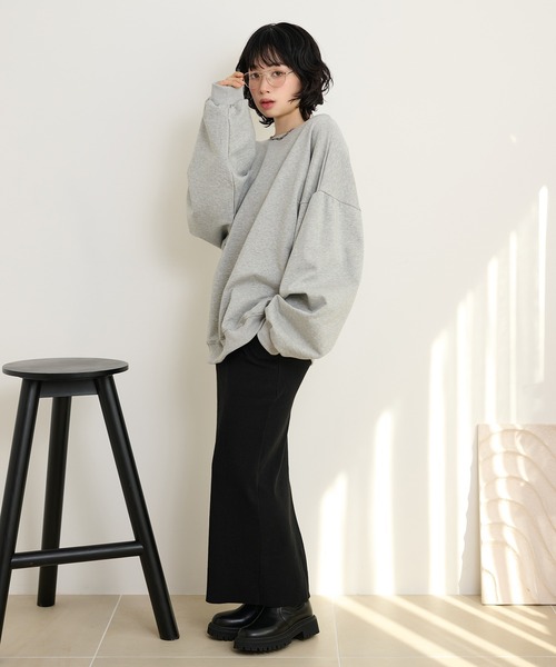 LAULEN(ローレン)の「back open volume sweat pullover /バックオープンボリュームスウェットプルオーバー(スウェット・レディース・グレー/ブラック・FREE)」の14枚目の写真