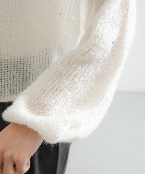 URBAN RESEARCH（アーバンリサーチ）の「スパンコールモヘヤルーズニット（ニット/セーター・レディース・オフホワイト/ネイビー・FREE）」の11枚目の写真