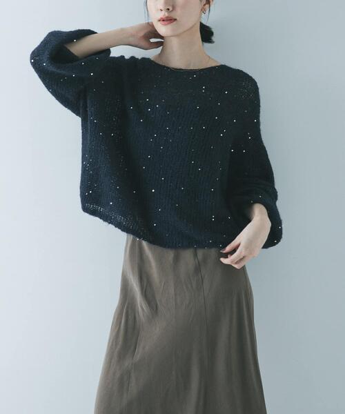 URBAN RESEARCH（アーバンリサーチ）の「スパンコールモヘヤルーズニット（ニット/セーター・レディース・オフホワイト/ネイビー・FREE）」の18枚目の写真