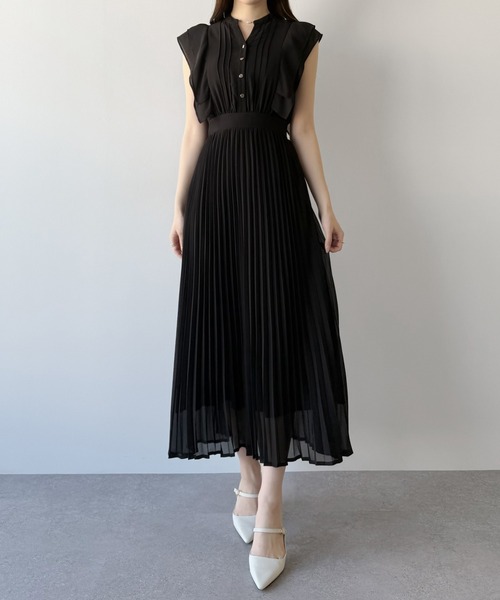mipiarl（ミピアール）の「ラッフルピンタックプリーツワンピース（ワンピース・レディース・グレー/ブラック/アイボリー/ピンクベージュ/チャコール・SMALL/MEDIUM/LARGE/X-LARGE）」の10枚目の写真
