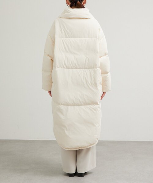 La boutique BonBon（ラブティックボンボン）の「タフタロングダウンコート（ダウンジャケット/コート・レディース・オフホワイト・FREE）」の18枚目の写真