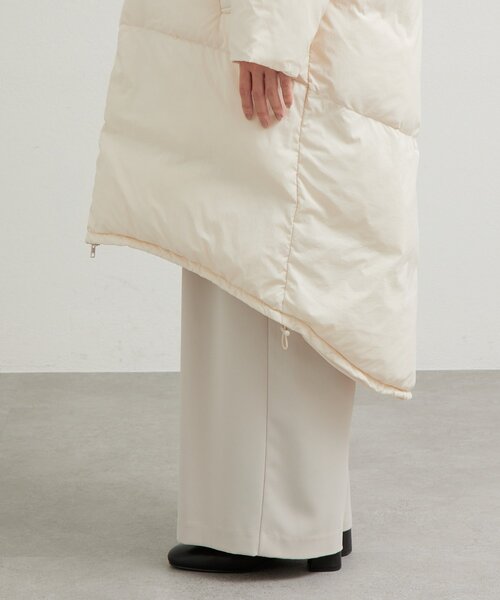 La boutique BonBon（ラブティックボンボン）の「タフタロングダウンコート（ダウンジャケット/コート・レディース・オフホワイト・FREE）」の19枚目の写真