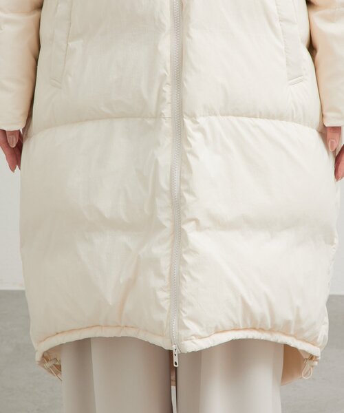La boutique BonBon（ラブティックボンボン）の「タフタロングダウンコート（ダウンジャケット/コート・レディース・オフホワイト・FREE）」の10枚目の写真
