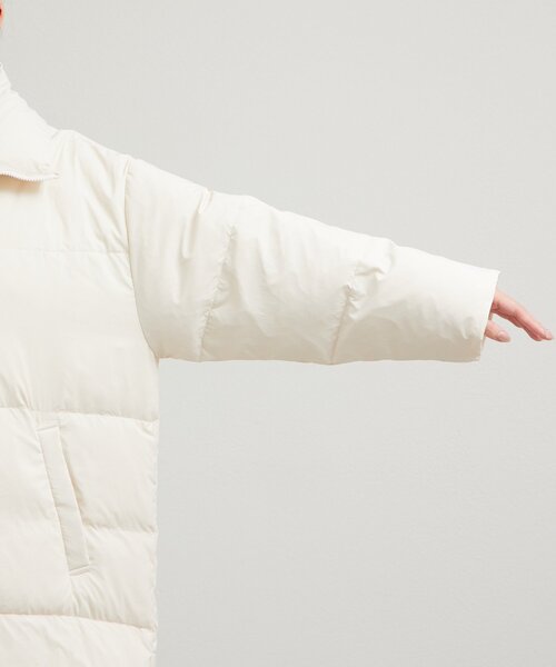 La boutique BonBon（ラブティックボンボン）の「タフタロングダウンコート（ダウンジャケット/コート・レディース・オフホワイト・FREE）」の11枚目の写真
