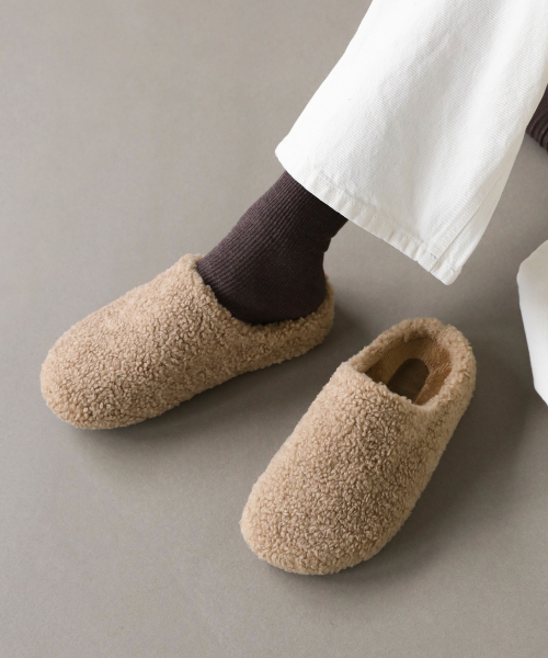 SAPPUN（サプン）の「Torison フリース スリッパ (3cm)（サンダル・レディース・ベージュ/ブラウン/ブラック・22.5cm/23cm/23.5cm/24cm/24.5cm/25cm/25.5cm）」の6枚目の写真