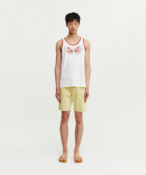 FROM ARLES(フロムアルル)の「フラワープリントスリーブレス/ホワイト(Tシャツ/カットソー・メンズ・ホワイト・LARGE)」の2枚目の写真