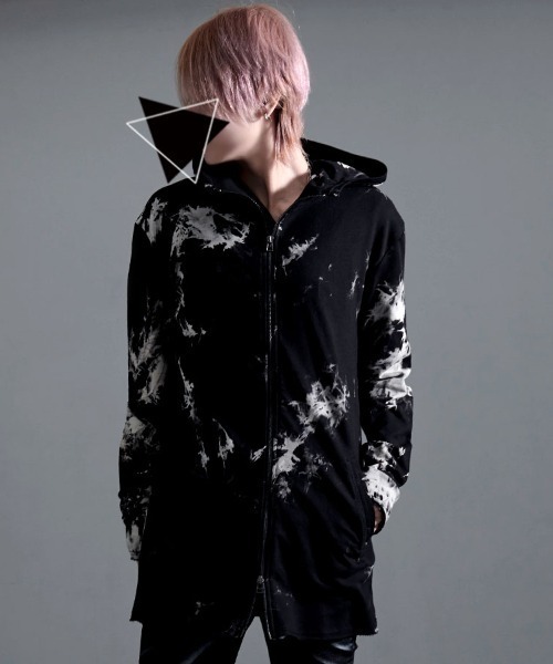 Bernings Sho(バーニングショー)の「『Bernings Sho/バーニングショー』BGミニ裏毛ムラ染めカットオフ長袖パーカー(パーカー・メンズ・ブラック/レッド/ホワイト・L/XL/M)」の1枚目の写真