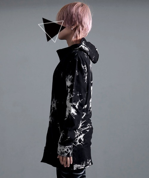 Bernings Sho(バーニングショー)の「『Bernings Sho/バーニングショー』BGミニ裏毛ムラ染めカットオフ長袖パーカー(パーカー・メンズ・ブラック/レッド/ホワイト・L/XL/M)」の10枚目の写真
