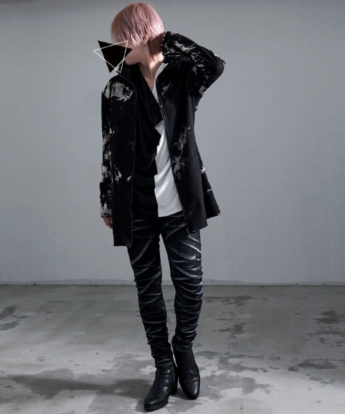 Bernings Sho(バーニングショー)の「『Bernings Sho/バーニングショー』BGミニ裏毛ムラ染めカットオフ長袖パーカー(パーカー・メンズ・ブラック/レッド/ホワイト・L/XL/M)」の12枚目の写真