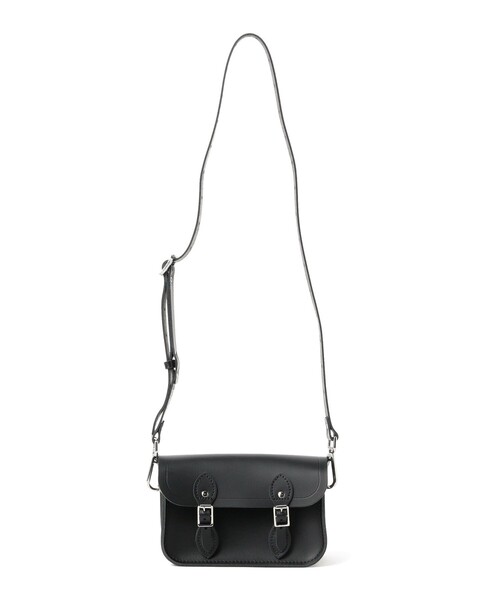 International Gallery BEAMS(インターナショナルギャラリービームス)の「【別注】CAMBRIDGE SATCHEL / ミニ サッチェルバッグ(トートバッグ・メンズ・ブラック/シルバー・ONE SIZE)」の2枚目の写真