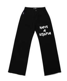 Monkey Flower（モンキーフラワー）の「共用グラフィックワイドデニムパンツ BLACK / MSOWDP02U81（デニムパンツ）」