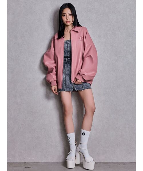 GYDA(ジェイダ)の「bijou Symmetry GYDAフェイクレザーBIGブルゾン(ブルゾン・レディース・ピンク/ブラック/オフホワイト・FREE)」の6枚目の写真