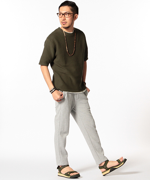 B:MING by BEAMS（ビーミングバイビームス）の「【Smart5月号掲載】ビーミング by ビームス / ガータドロップショルダーニットT（ニット/セーター・メンズ・ネイビー/オリーブ/グレー/ホワイト・LARGE/X-LARGE/SMALL/MEDIUM）」の11枚目の写真