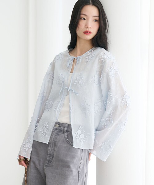 BEAUTY&YOUTH UNITED ARROWS（ビューティーアンドユースユナイテッドアローズ）の「セルロースナイロン エンブロイダリーシャツ 2WAY（シャツ/ブラウス・レディース・ブラック/ライトブルー/ライラック/オフホワイト・FREE）」の3枚目の写真