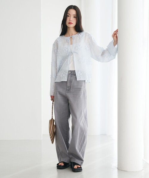 BEAUTY&YOUTH UNITED ARROWS（ビューティーアンドユースユナイテッドアローズ）の「セルロースナイロン エンブロイダリーシャツ 2WAY（シャツ/ブラウス・レディース・ブラック/ライトブルー/ライラック/オフホワイト・FREE）」の9枚目の写真