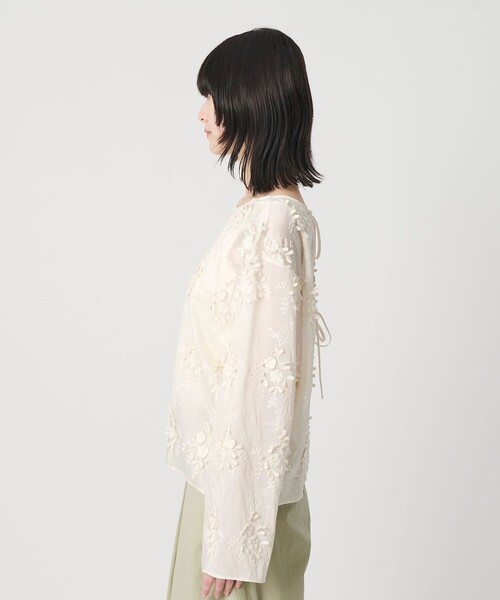 BEAUTY&YOUTH UNITED ARROWS(ビューティーアンドユースユナイテッドアローズ)の「セルロースナイロン エンブロイダリーシャツ 2WAY(シャツ/ブラウス・レディース・ブラック/ライトブルー/ライラック/オフホワイト/その他9/その他1/その他3・FREE)」の13枚目の写真