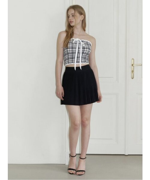 KINDABABY(カインダベイビー)の「fluffy pleats skirt - black(スカート・レディース・その他・ONE SIZE)」の1枚目の写真