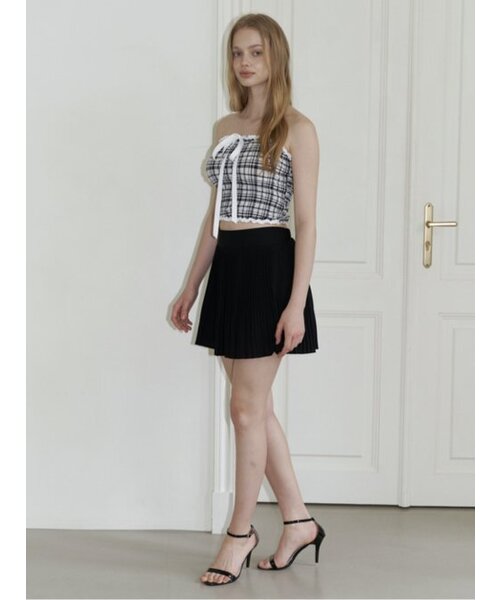 KINDABABY(カインダベイビー)の「fluffy pleats skirt - black(スカート・レディース・その他・ONE SIZE)」の2枚目の写真
