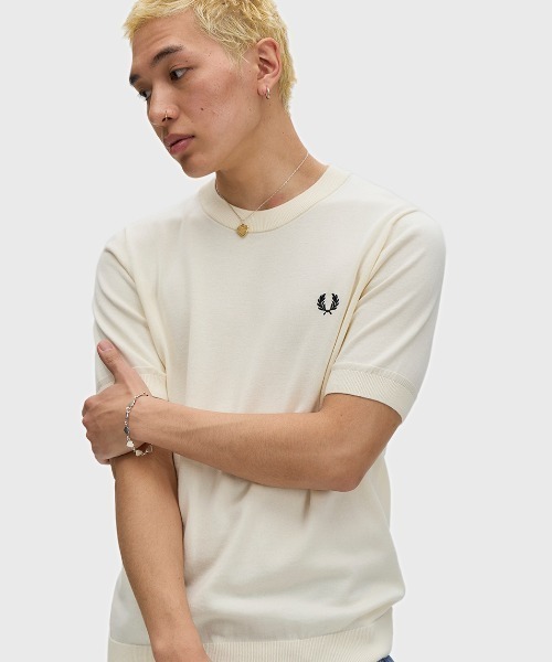 FRED PERRY｜フレッドペリー（メンズ）のニット/セーター（ベージュ系