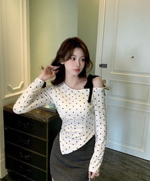 almo（アルモ）の「【LAMPOON】ドットワンショルダーリボントップス（その他トップス）」