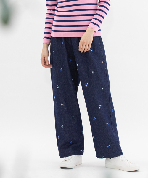 nop de nod(ノップドゥノッド)の「フラワー刺繍チノパンツ(チノパンツ・レディース・インディゴブルー/ベージュ/カーキ・M)」の15枚目の写真