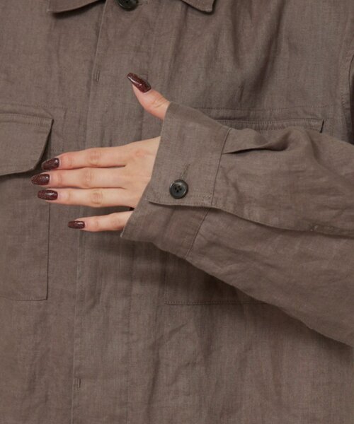 GALLARDAGALANTE（ガリャルダガランテ）の「リネンミリタリーシャツブルゾン（ベスト・レディース・カーキ/ブラック・FREE）」の7枚目の写真