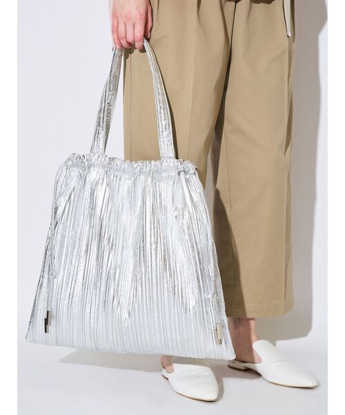 ELENDEEK（エレンディーク）の「プリーツトートバッグ（トートバッグ・レディース・シルバー/ライトイエロー/ブラック・FREE）」の3枚目の写真