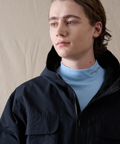 Eddie Bauer(エディーバウアー)の「マルチポケット フーディ(マウンテンパーカー・メンズ・グリーン/ブラック・M/L/XL/XXL/S)」の5枚目の写真