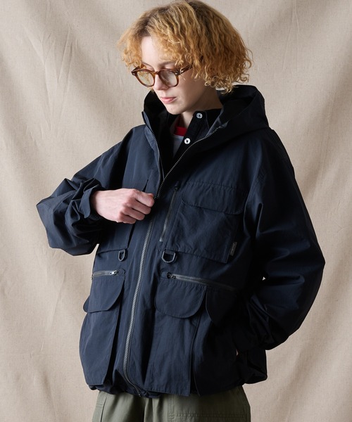 Eddie Bauer(エディーバウアー)の「マルチポケット フーディ(マウンテンパーカー・メンズ・グリーン/ブラック・M/L/XL/XXL/S)」の7枚目の写真