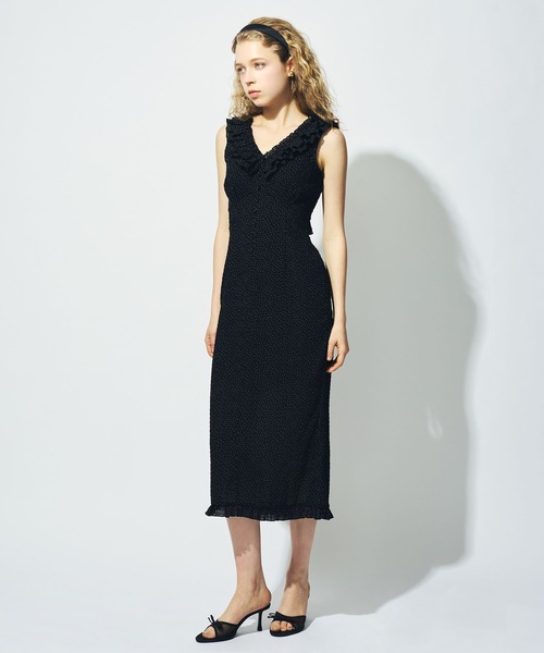 ME COUTURE(ミークチュール)の「シフォンドットフリルワンピース(ワンピース・レディース・オフホワイト/ブラック・0/1)」の5枚目の写真