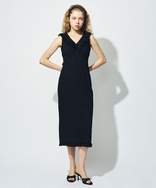 ME COUTURE(ミークチュール)の「シフォンドットフリルワンピース(ワンピース・レディース・オフホワイト/ブラック・0/1)」の4枚目の写真