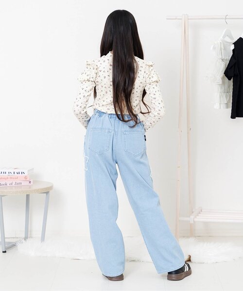 algy(アルジー)の「フリルリブロンT(Tシャツ/カットソー・キッズ・オフホワイト/アイボリー/ブラック・140/130/160/150)」の6枚目の写真