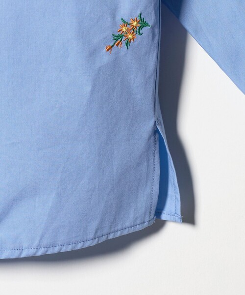 JANESMITH（ジェーンスミス）の「＜JANE SMITH ＞フラワーエンブロイダリー シャツ（シャツ/ブラウス・レディース・コバルトブルー・38）」の5枚目の写真