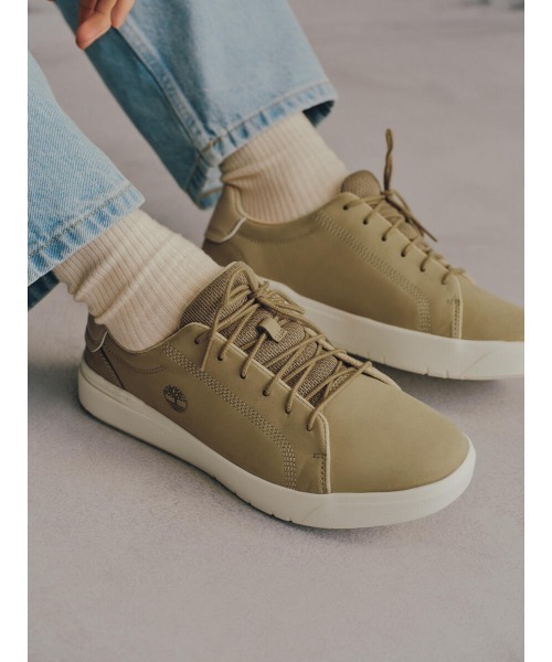Timberland(ティンバーランド)の「セネカ ベイ ロー スニーカー メンズ(スニーカー・メンズ・ベージュ・28.0cm/28.5cm/29.0cm/30.0cm/25.0cm/25.5cm/26.0cm/26.5cm/27.0cm/27.5cm)」の1枚目の写真