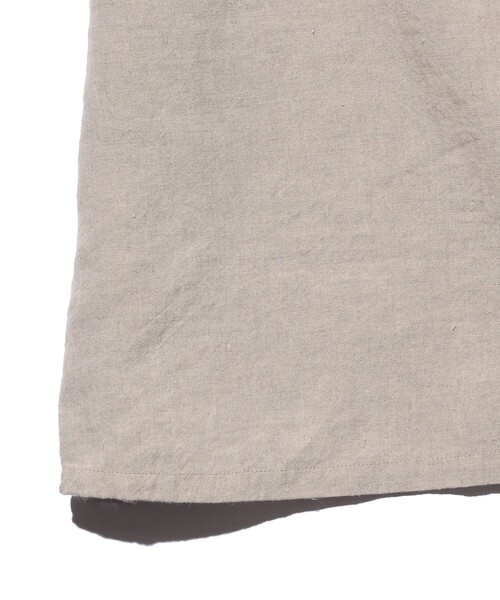 BEAMS PLUS(ビームスプラス)の「Open Collar 1/40 Linen(シャツ/ブラウス・メンズ・ナチュラル/ブルー/チャコールグレー/ホワイト・X-LARGE/LARGE/MEDIUM/SMALL)」の18枚目の写真