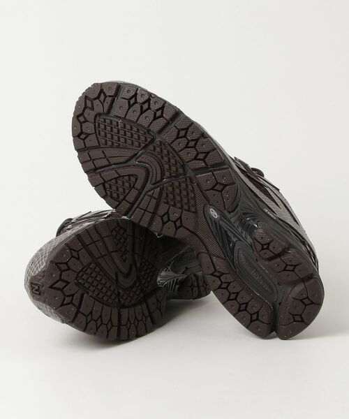 NANO universe（ナノユニバース）の「new balance/1906R（スニーカー・メンズ・ブラウン・27/26）」の3枚目の写真